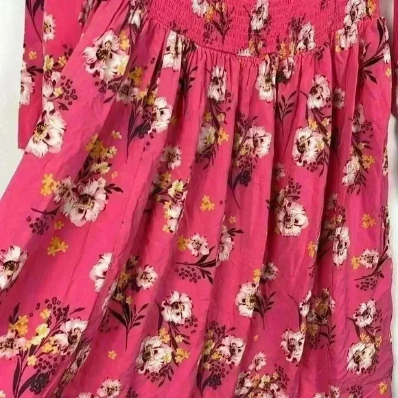 Torrid Women’s Floral Dress Pink 1 Baby Doll Smocked Mini Gathered Bell Sleeves - Picture 5 of 9